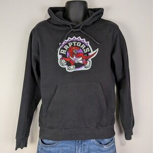 Hardwood Classics Kyle Lowry Toronto Raptors Men's Small Hoodie Black